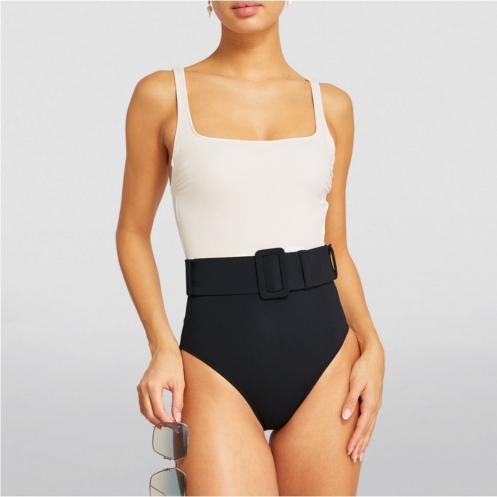 EVARAE cassandra one piece swimsuit in black/crème - missing belt